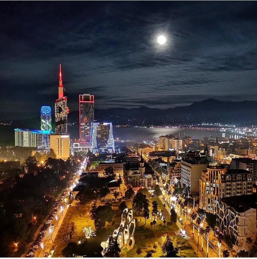 Black Sea Luxury Towers Hotell Batumi Eksteriør bilde