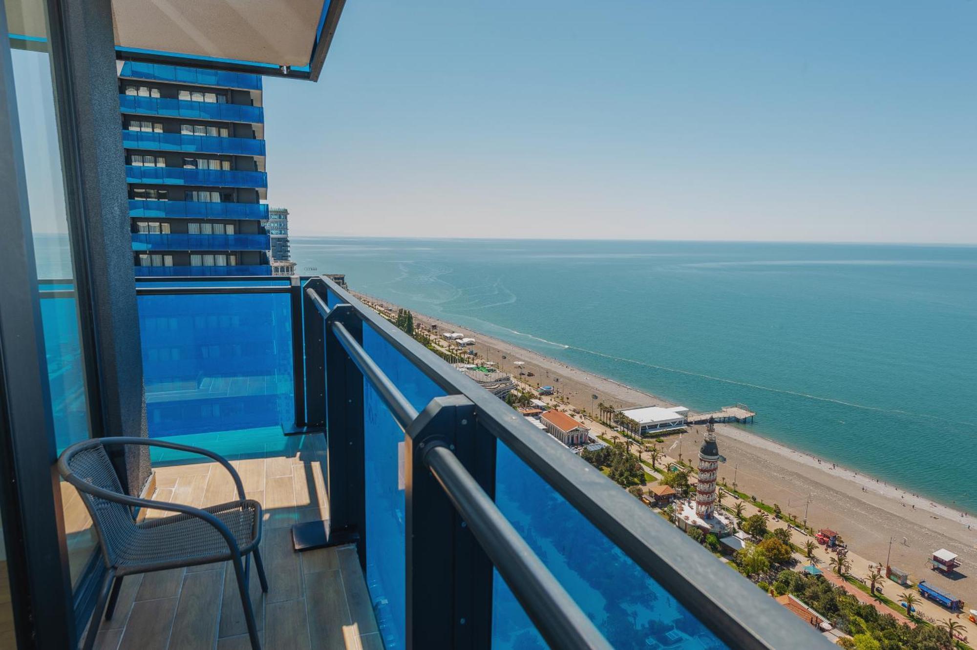 Black Sea Luxury Towers Hotell Batumi Eksteriør bilde