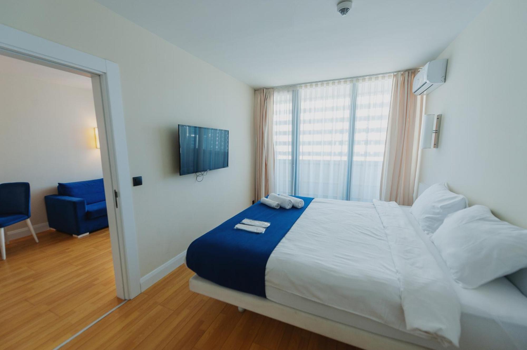 Black Sea Luxury Towers Hotell Batumi Eksteriør bilde