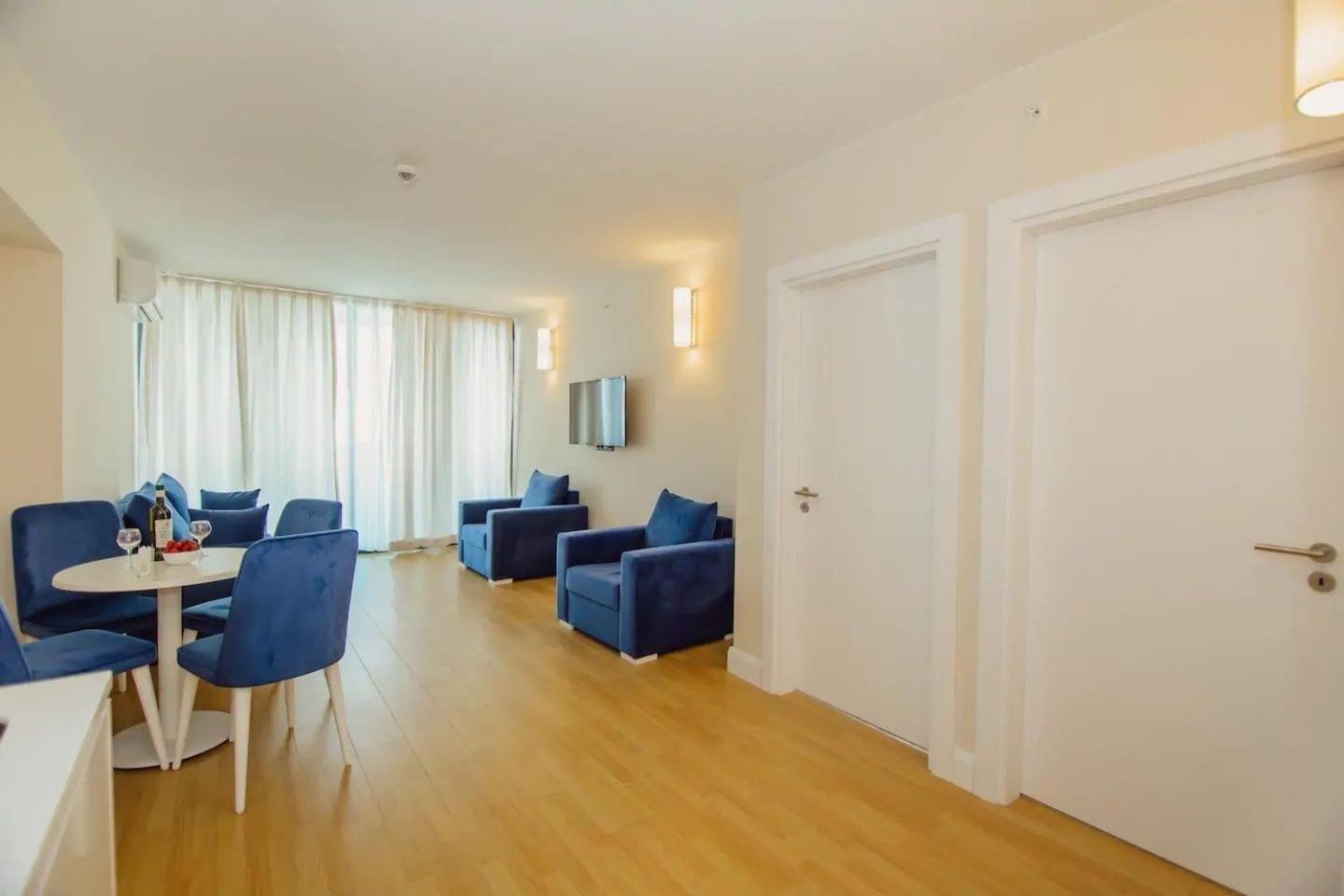 Black Sea Luxury Towers Hotell Batumi Eksteriør bilde